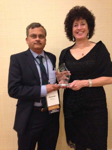 Dr Ramesh Bulusu & Jayne Bressington receive The Life Raft Group's 2014 Global Award of Excellence